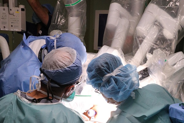 Cleveland Clinic Abu Dhabi performs first robotic bilateral kidney transplant from deceased donor